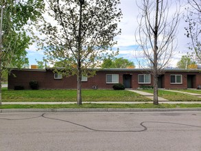 1071 W 700 S in Salt Lake City, UT - Foto de edificio - Building Photo