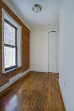 3 W 103rd St in New York, NY - Building Photo - Building Photo