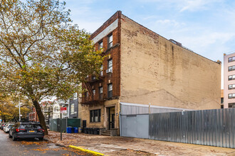 183 Monroe St in Brooklyn, NY - Building Photo - Building Photo