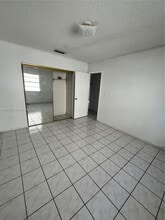 334 E 21st St in Hialeah, FL - Building Photo - Building Photo
