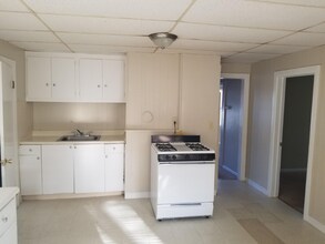 6 Sudbury Ct in Maynard, MA - Building Photo - Building Photo