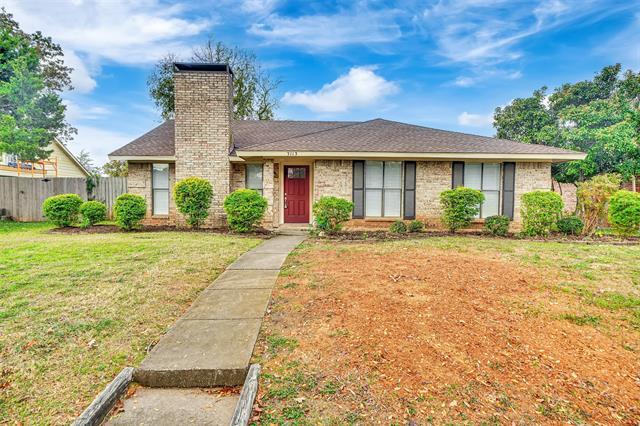 3113 Peachtree Ln in Plano, TX - Foto de edificio