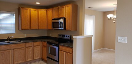 654 Seitz Court in Junction City, KS - Building Photo - Building Photo