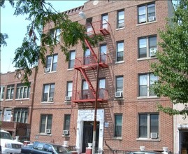 1639 Carroll St in Brooklyn, NY - Building Photo - Building Photo