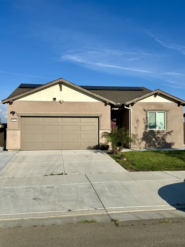 property at 526 Wilsonia Ave