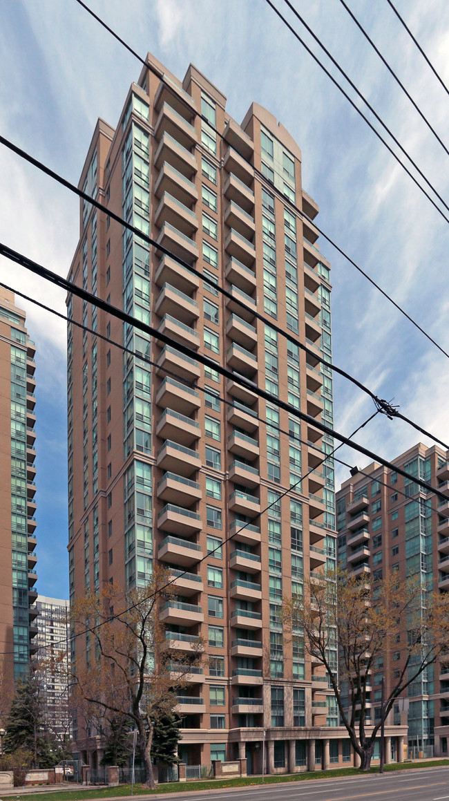 Park Lane Phase 2 in Toronto, ON - Building Photo - Building Photo