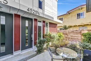 4523 1/2 St Elmo Dr in Los Angeles, CA - Building Photo