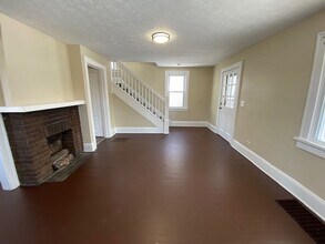 413 Stanton Ave in Akron, OH - Building Photo - Building Photo