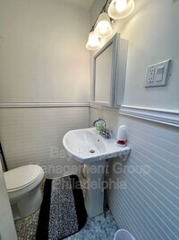 5541 Crowson St photo'