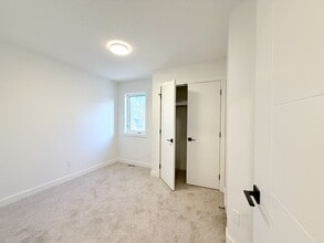 14002 123a Ave NW in Edmonton, AB - Building Photo - Building Photo