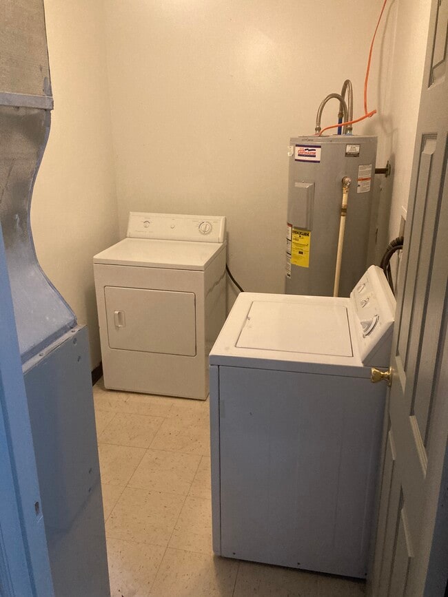 750 College Ave in Morgantown, WV - Building Photo - Building Photo