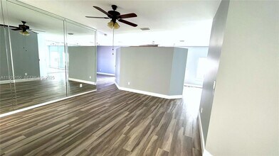 17011 NW 13th St in Pembroke Pines, FL - Building Photo - Building Photo