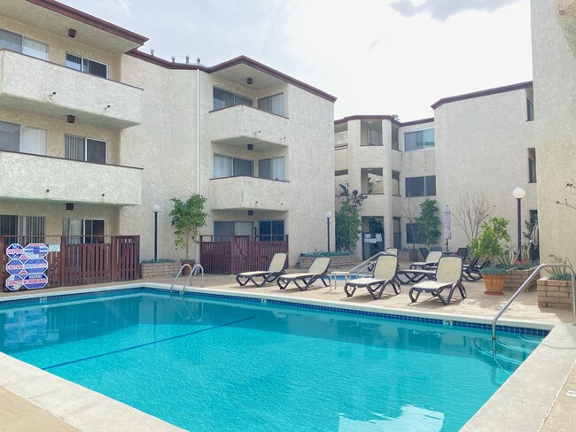 Ben Lomond Place Apartments in Los Angeles, CA - Building Photo - Building Photo