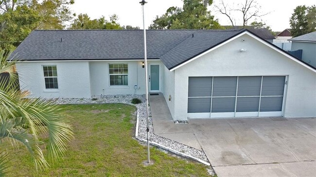 1384 Valhalla St in Deltona, FL - Building Photo - Building Photo