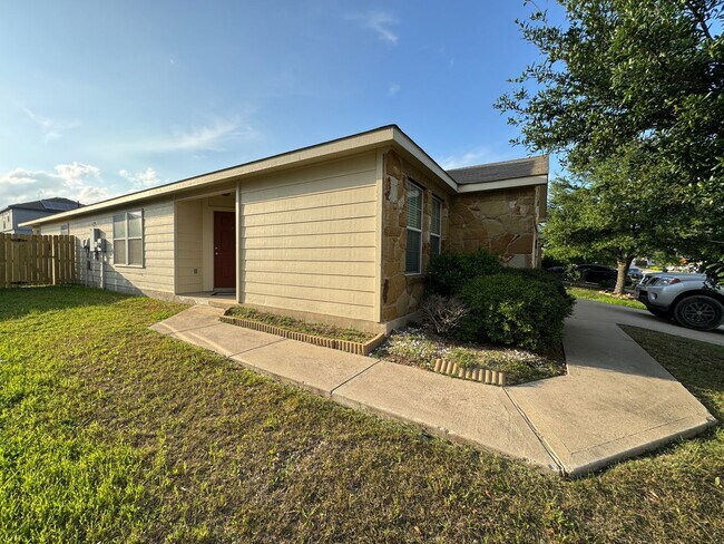 5704 Capricorn Loop in Killeen, TX - Building Photo - Building Photo