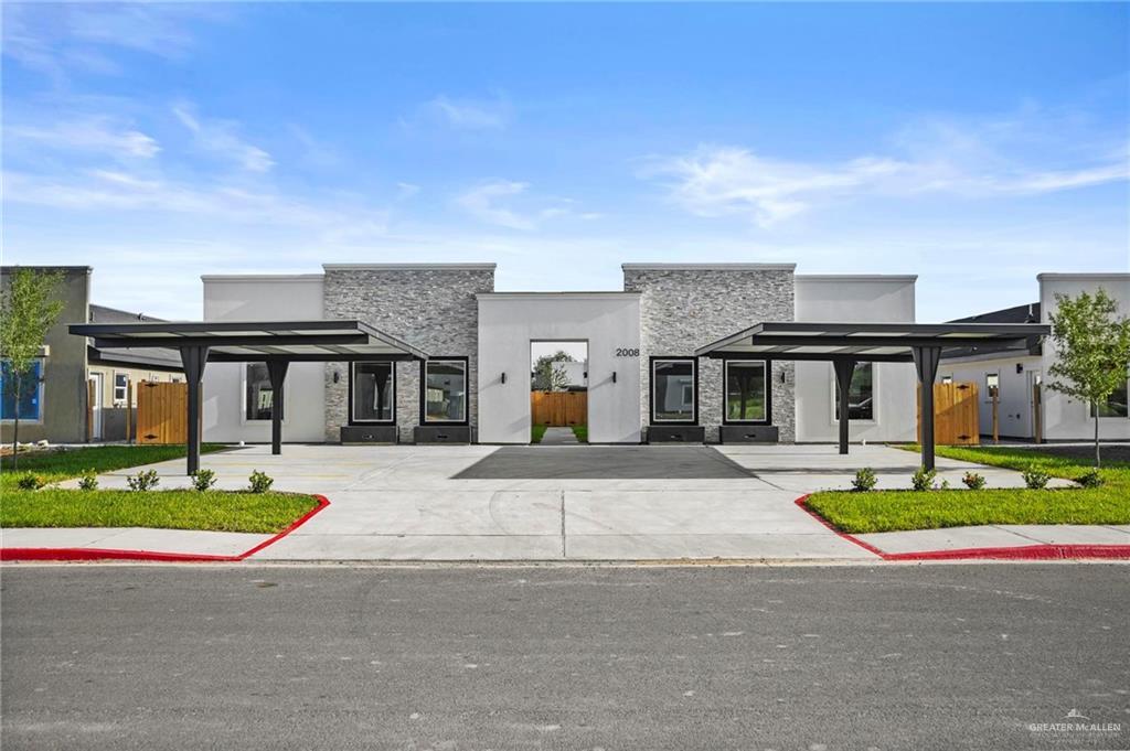 15 Selena St in Mission, TX - Building Photo