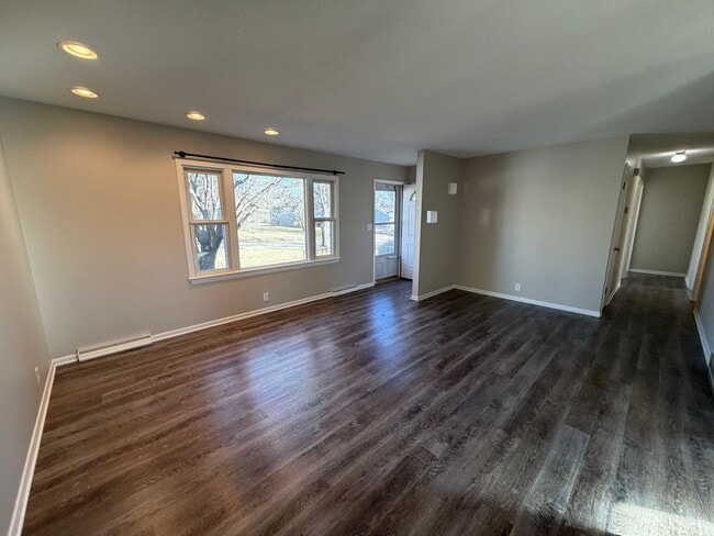 8721 Seward St in Omaha, NE - Building Photo - Building Photo