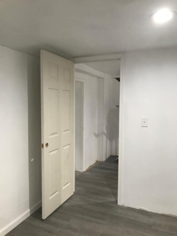 4 Cedar Springs Ct in Catonsville, MD - Building Photo - Building Photo