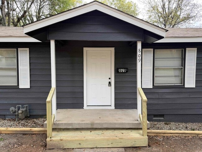 809 Palmer Ave in Benton, AR - Building Photo - Building Photo