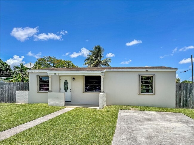 property at 5245 SW 98th Ct
