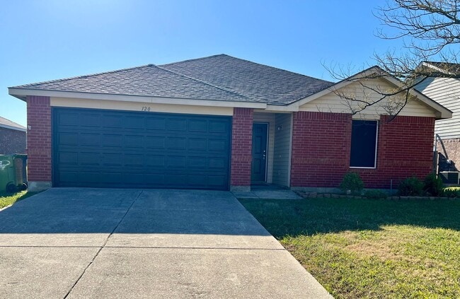 120 Maned Dr in Sanger, TX - Building Photo - Building Photo