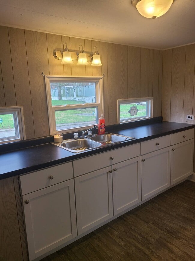 5051-5081 Citrus Rd NW in Malvern, OH - Building Photo - Building Photo