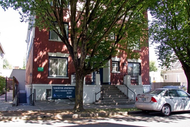 Vancouver Ave. in Portland, OR - Foto de edificio - Building Photo