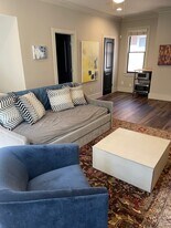 1867 Gordon Mnr NE, Unit Studio Apartment in Atlanta, GA - Building Photo