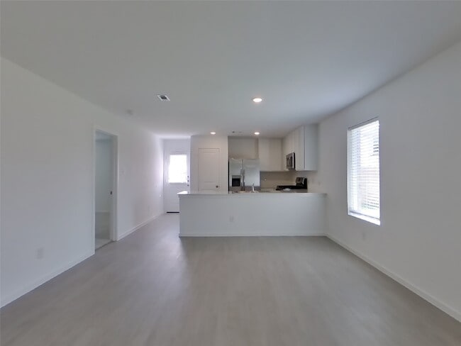 property at 3072 Dawn Sound Dr