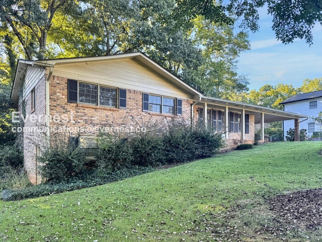 1133 Wonder Ln