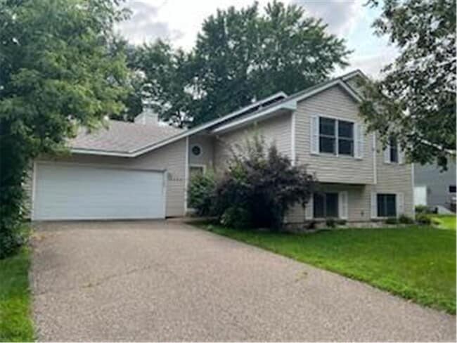 property at 19460 Vine Ridge Rd