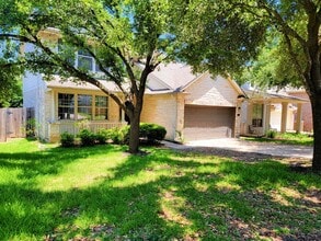1632 Maize Bend Dr in Austin, TX - Building Photo - Building Photo