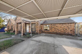 1108 Winters St in Dallas, TX - Building Photo - Building Photo