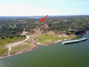 239 Cove Creek Dr in Spicewood, TX - Building Photo - Building Photo