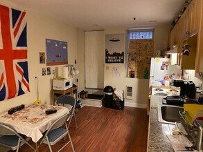 39 Hemenway St, Unit 9 in Boston, MA - Foto de edificio - Building Photo