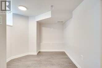 460-460 King William St in Hamilton, ON - Building Photo - Building Photo