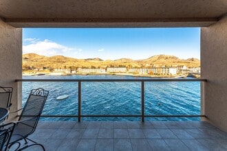 322 W Woodin Ave in Chelan, WA - Building Photo - Building Photo