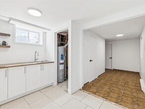 172 Chem. Freeman in Gatineau, QC - Building Photo - Building Photo