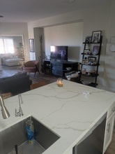 2072 King St in Henderson, NV - Building Photo - Building Photo