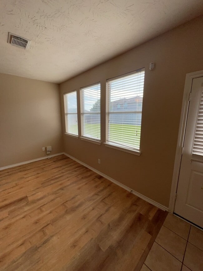 property at 11524 Jacinth Ct