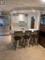 14195 Mt Hope Rd in Caledon, ON - Building Photo