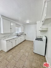4115 W Century Blvd in Inglewood, CA - Building Photo - Building Photo