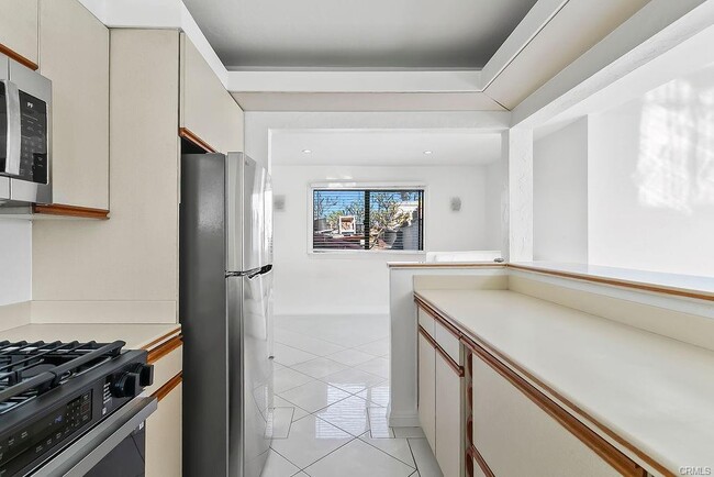 179 Bay Shore Ave in Long Beach, CA - Building Photo - Building Photo