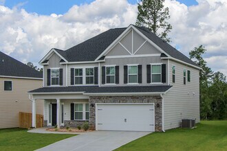 2036 Warbler Dr in Evans, GA - Foto de edificio - Building Photo