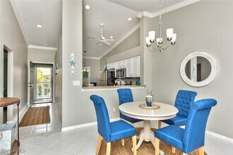 9200 Highland Woods Blvd in Bonita Springs, FL - Building Photo - Building Photo