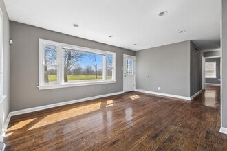 815 W 187th St in Glenwood, IL - Building Photo - Building Photo