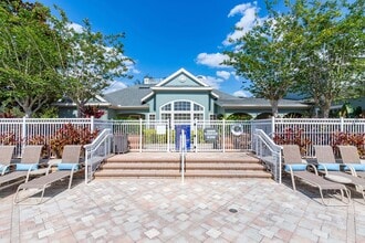 Discovery Palms in Orlando, FL - Building Photo - Building Photo