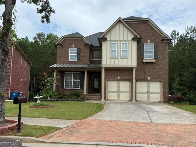 property at 2501 Royston Dr