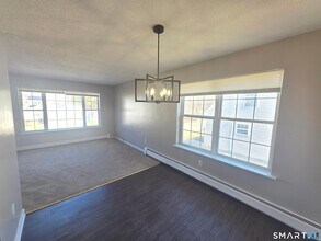 15 Mc Donald Ave in Waterbury, CT - Building Photo - Building Photo