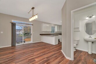 1725 Wick Way in Montgomery, IL - Building Photo - Building Photo